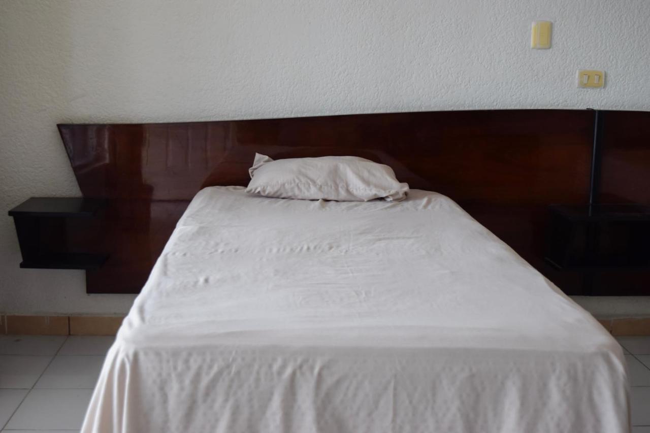 Hotel Virrey Rio Bravo 外观 照片
